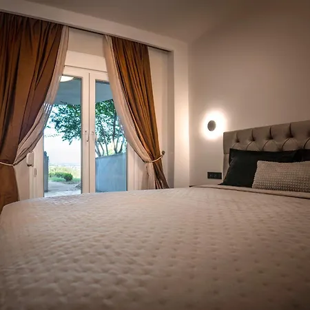 Cave House With Panoramic View Apartment *