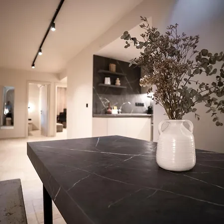 Cave House With Panoramic View Apartment